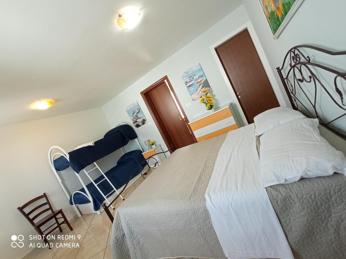 Residence Poseidon Лидо Марини Екстериор снимка